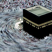 fedeli aggrappati kiswala copertura nera della kaaba mecca arabia saudita 1996