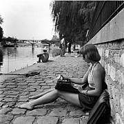 robert doisneau la dactylo du vert galant paris 1947