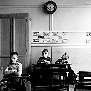 robert doisneau le cadran scolaire paris 1956 33