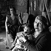 robert doisneau les gitans de montreuil 1950