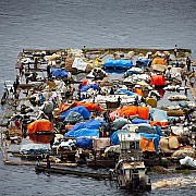 yann arthus bertrand barca fiume congo pressi mossaka cuvette region repubblica congo